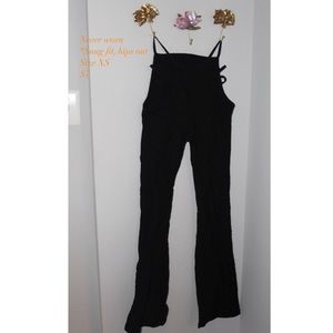 Black, hip out retro flare pants